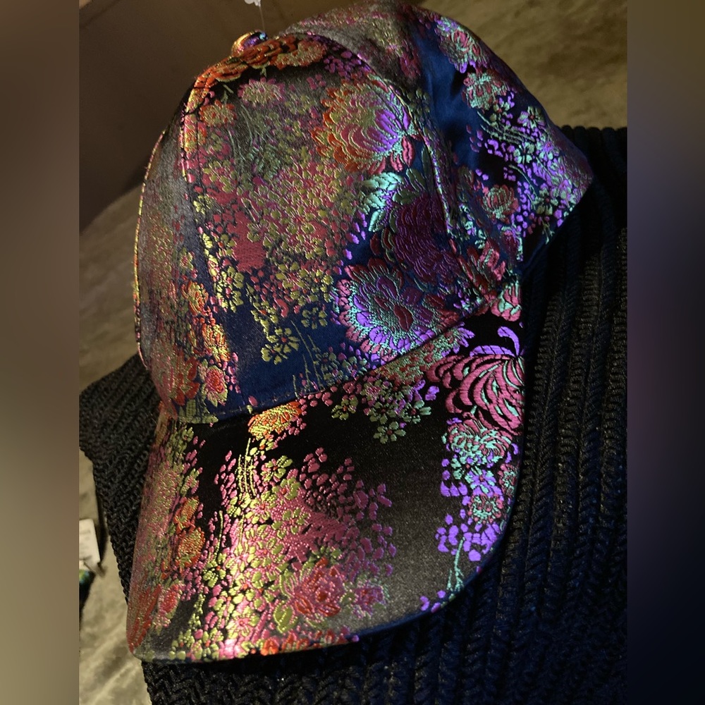 Cap